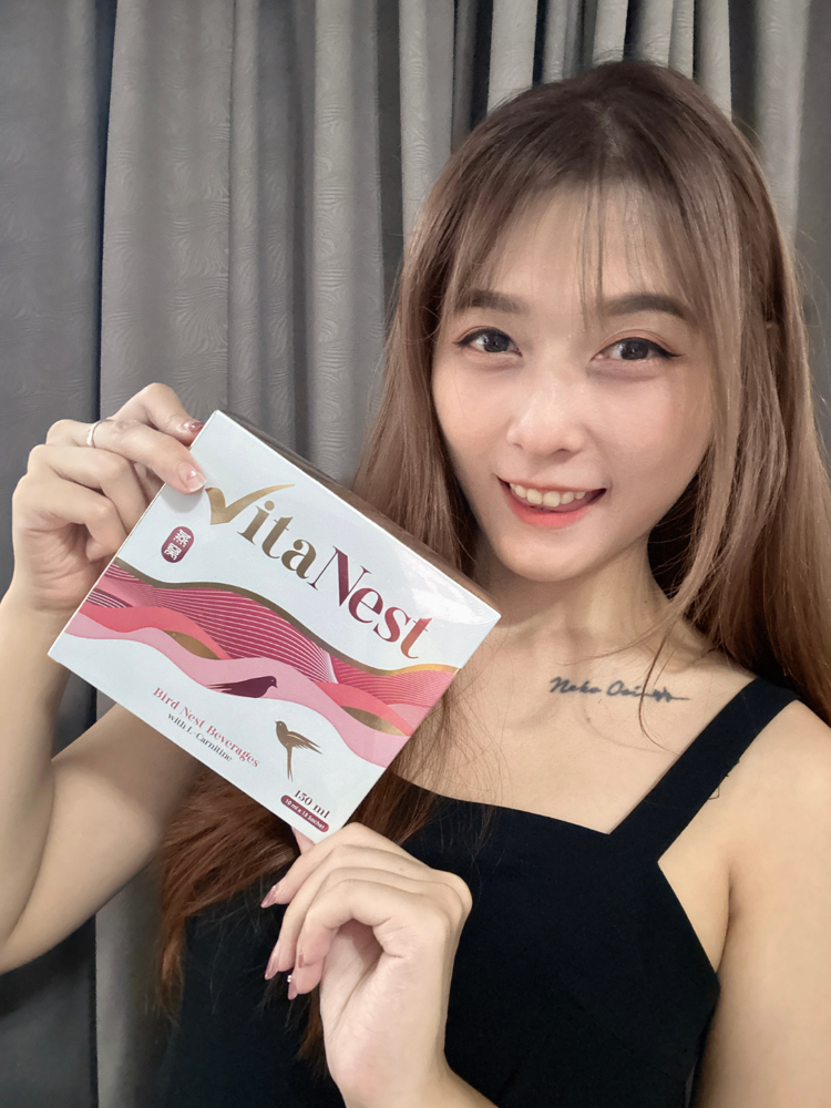 Customer with VitaNest